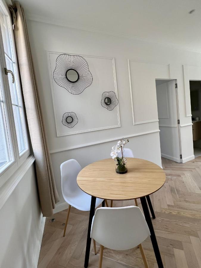 Amazing New Property In The Heart Of The Old Town Of Antibes Ngoại thất bức ảnh